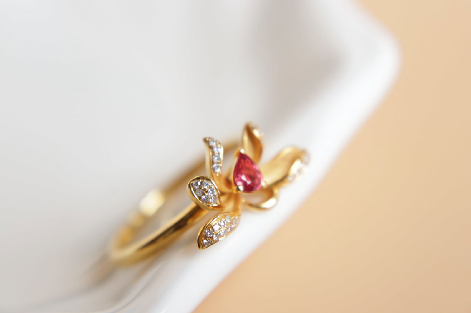 18K Gold Ring with Natural Ruby - 5