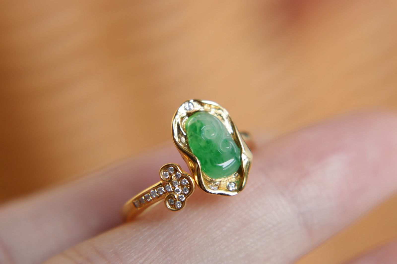 18K Gold Inlaid Natural Jade Ring - 2