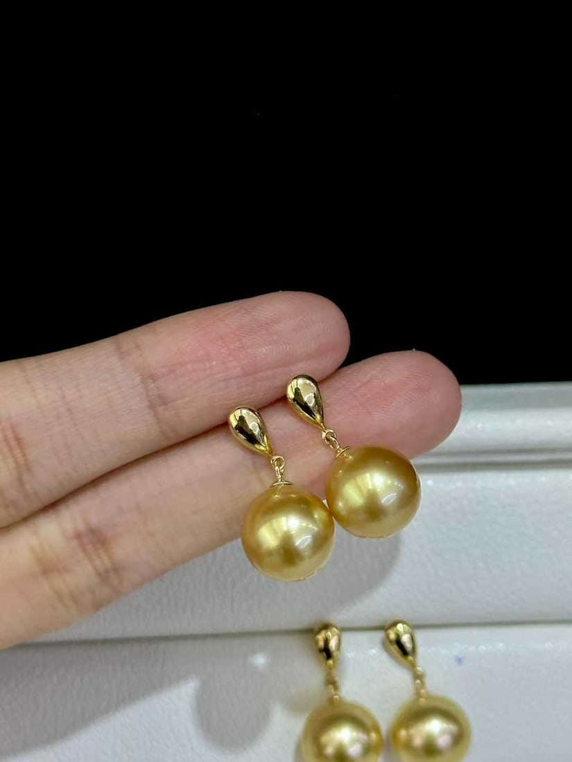 18k Gold Set 12-11mm Golden Pearl Studs - 4