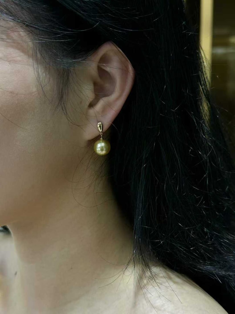18k Gold Set 12-11mm Golden Pearl Studs - 5