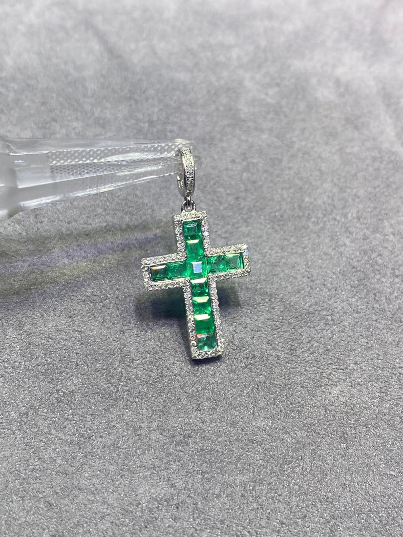 18K Natural Emerald Pendant - 4