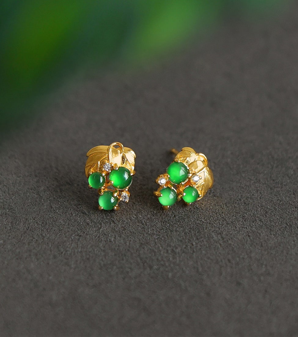 Natural A-grade jadeite grape earrings. - 8