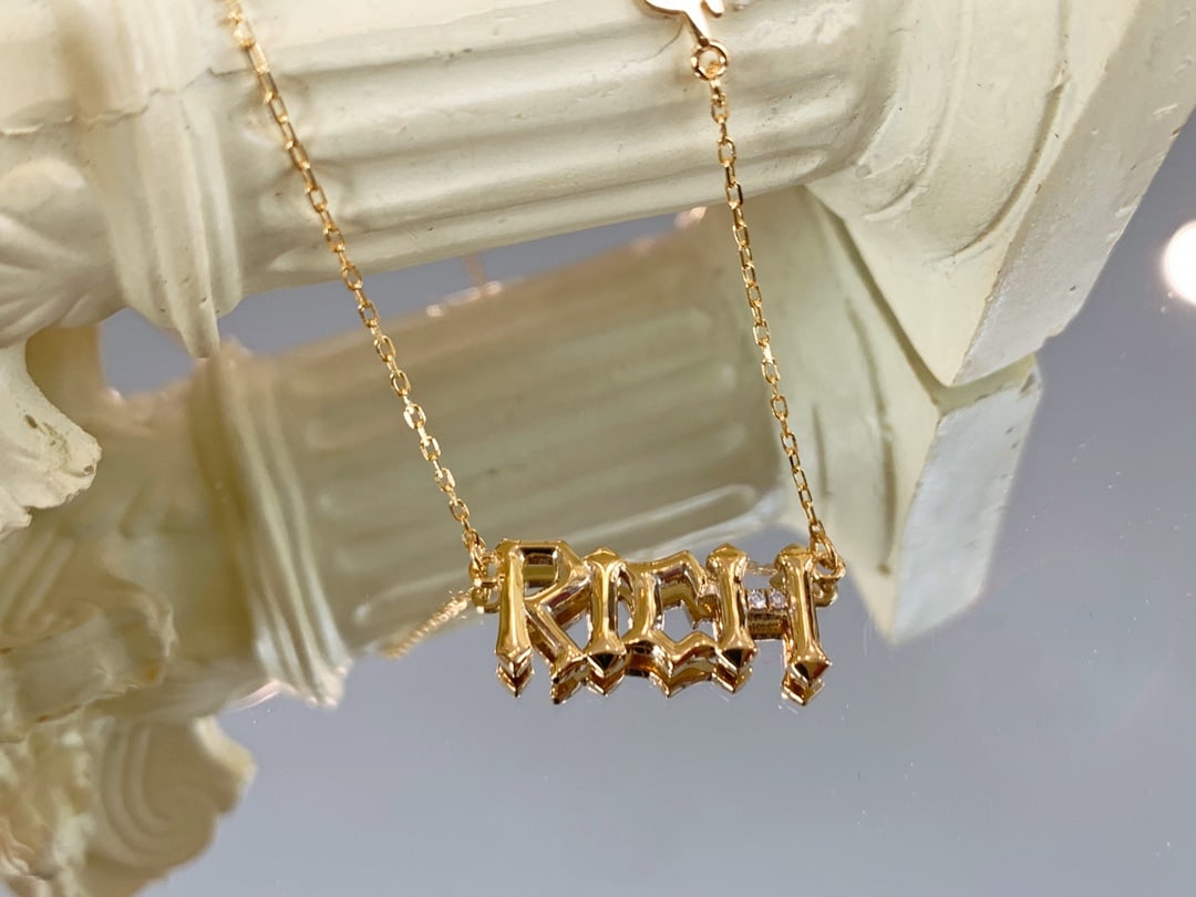 18K diamond-studded necklace - 4