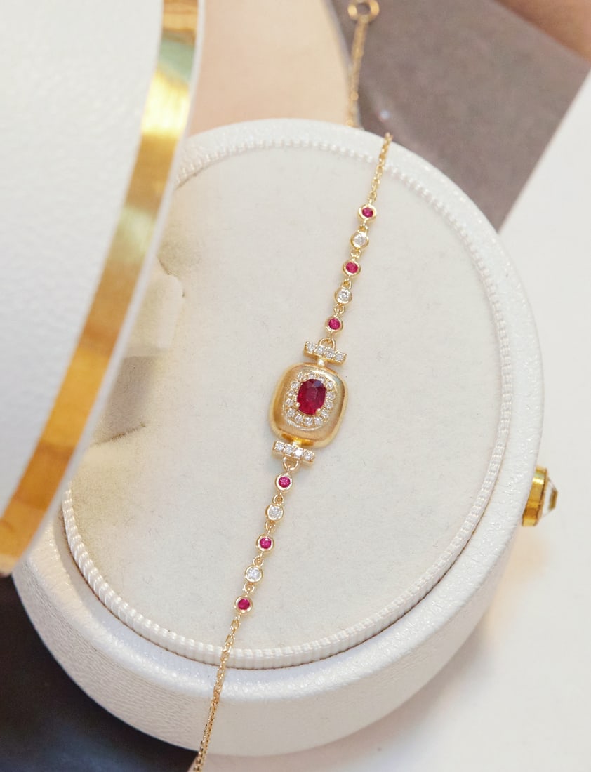 18k gold ruby and diamond bracelet - 6