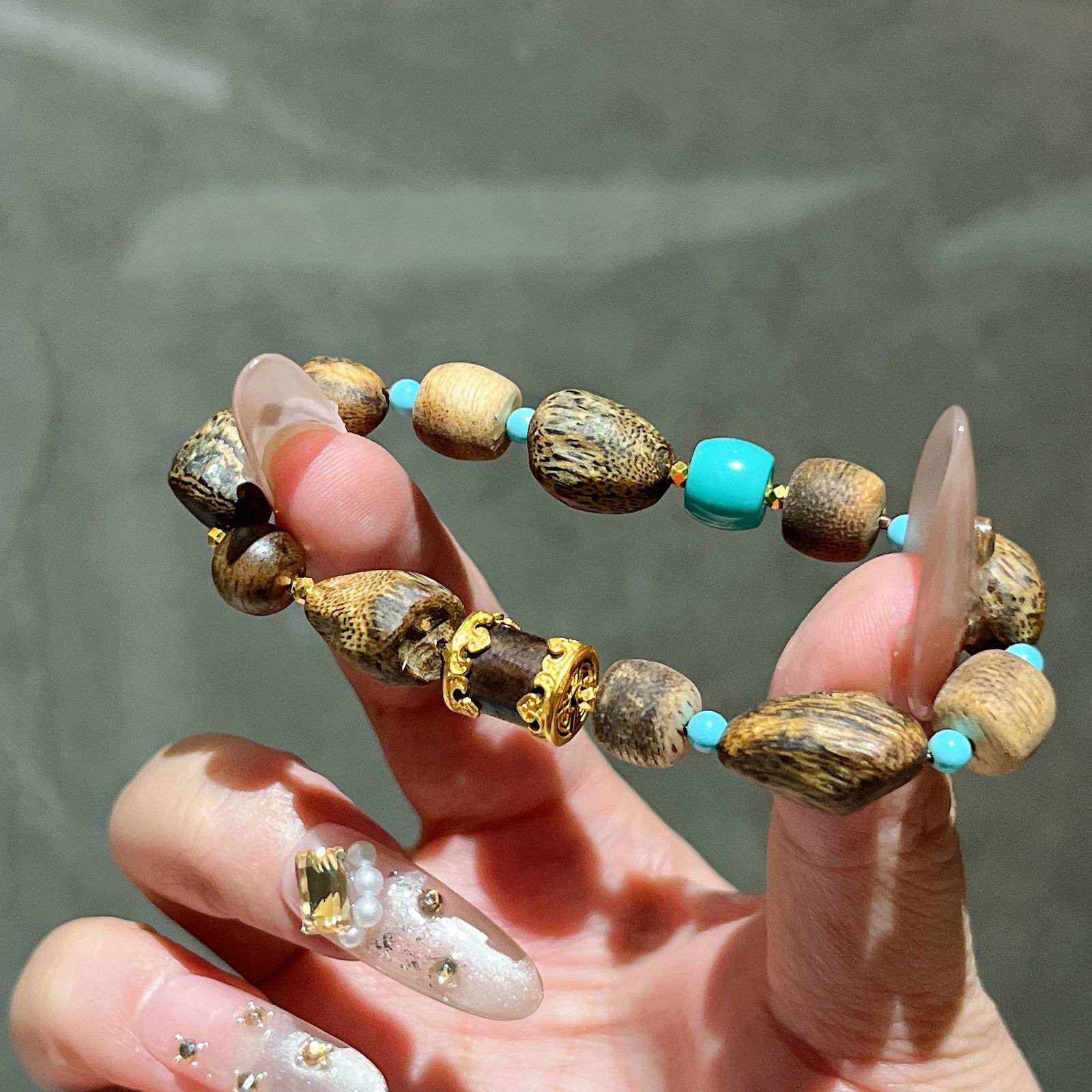 750 pure gold 999 shaped agarwood bracelet - 6