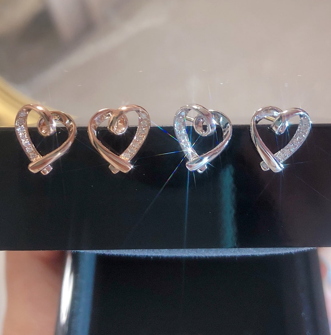 Heart-Shaped Diamond Stud Earrings - 2