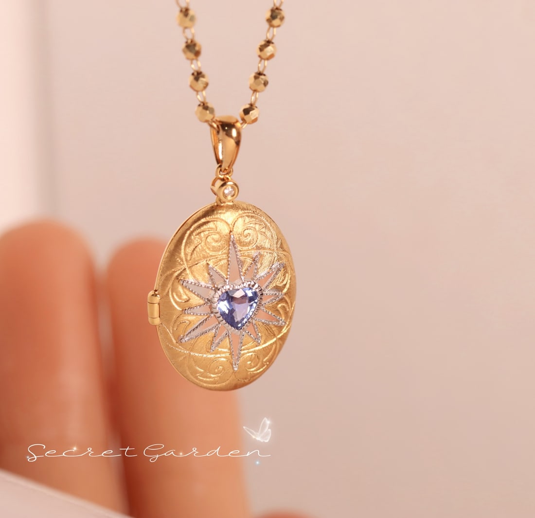 18k Gold Sapphire Pendant with Diamond Accents - 2