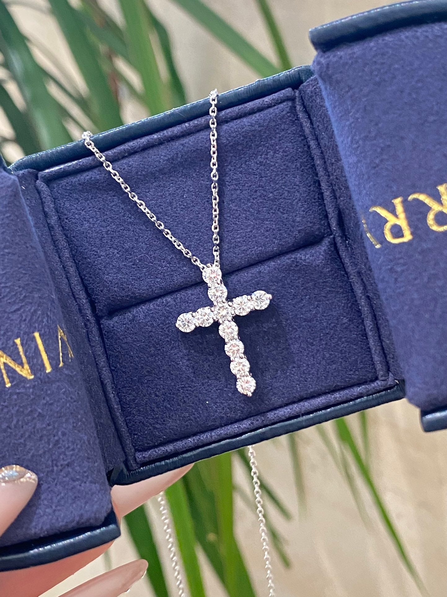 Pt950 Cultured Diamond Cross Necklace - 2