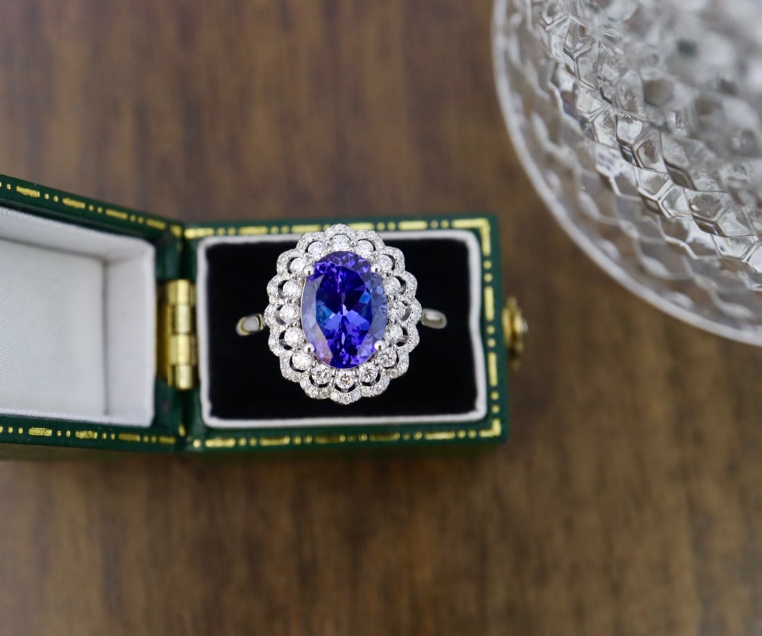 2.93ct Tanzanite Ring - 3