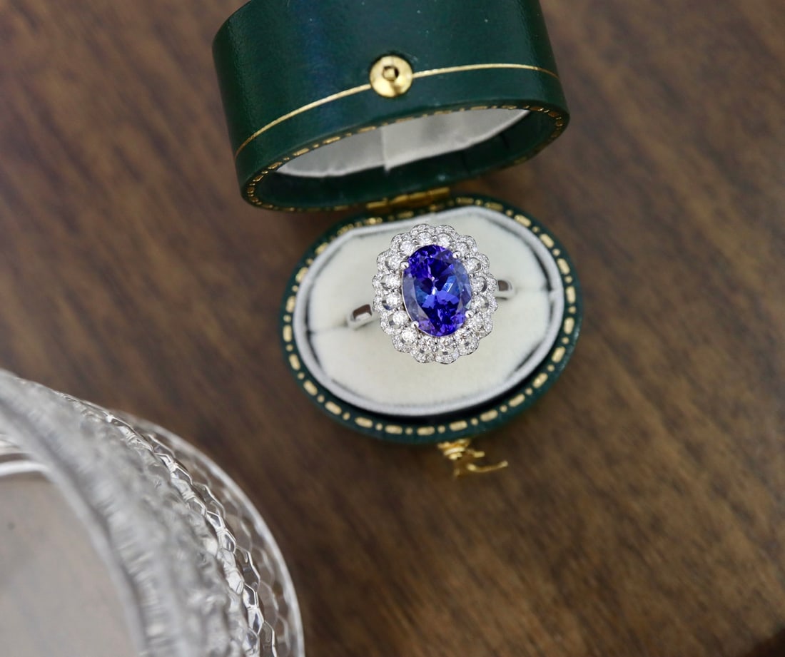 2.93ct Tanzanite Ring - 5