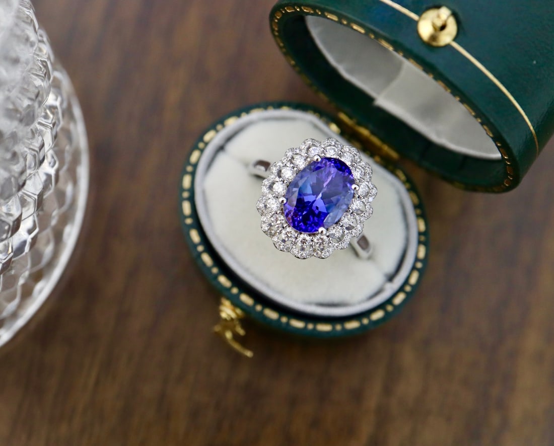 2.93ct Tanzanite Ring - 6