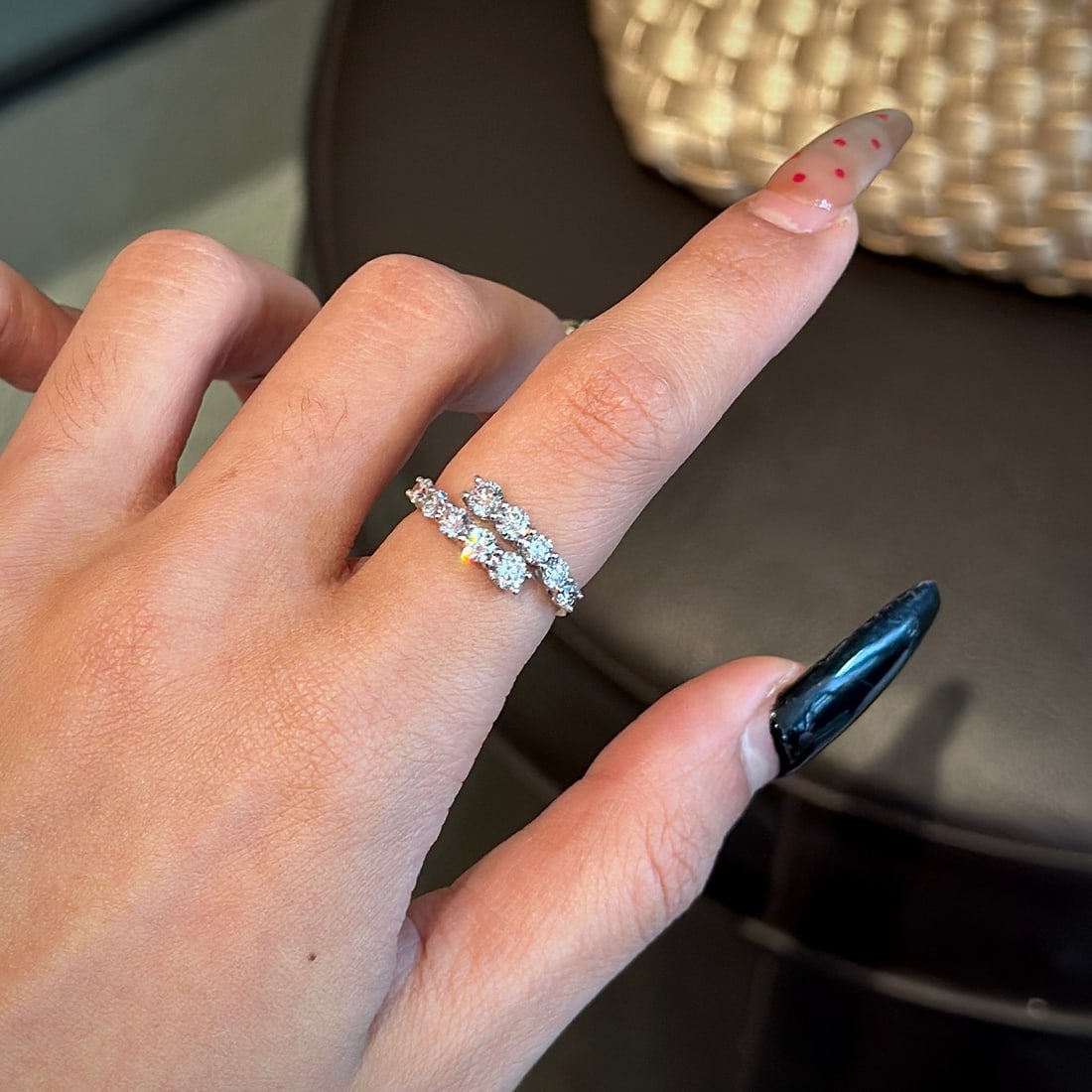 Platinum pt950 Exquisitely Set Cultured Diamond Ring - 3