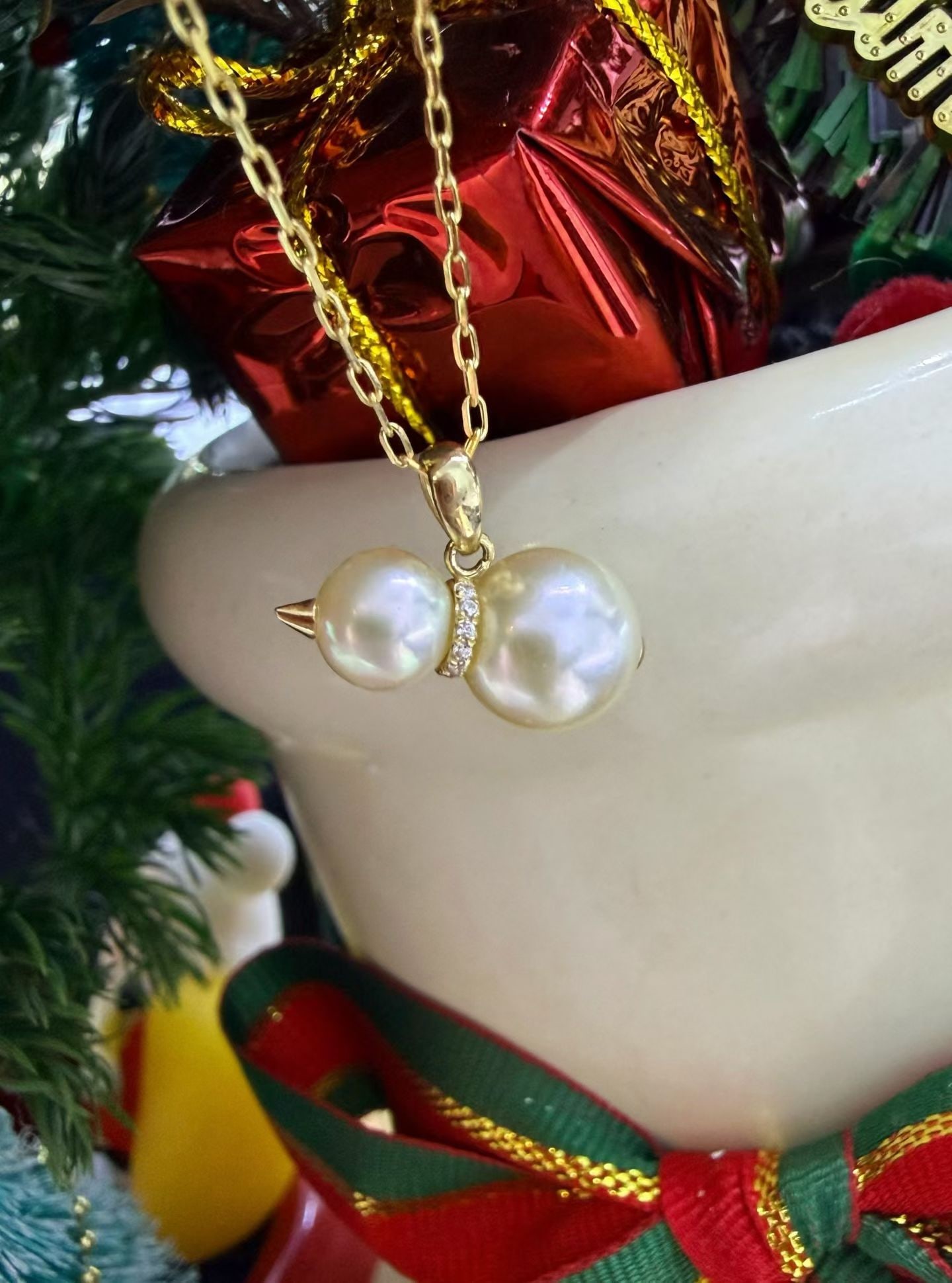 18k Gold Sea Akoya Pearl 'Fulu' Pendant, pearls 5-8mm - 6