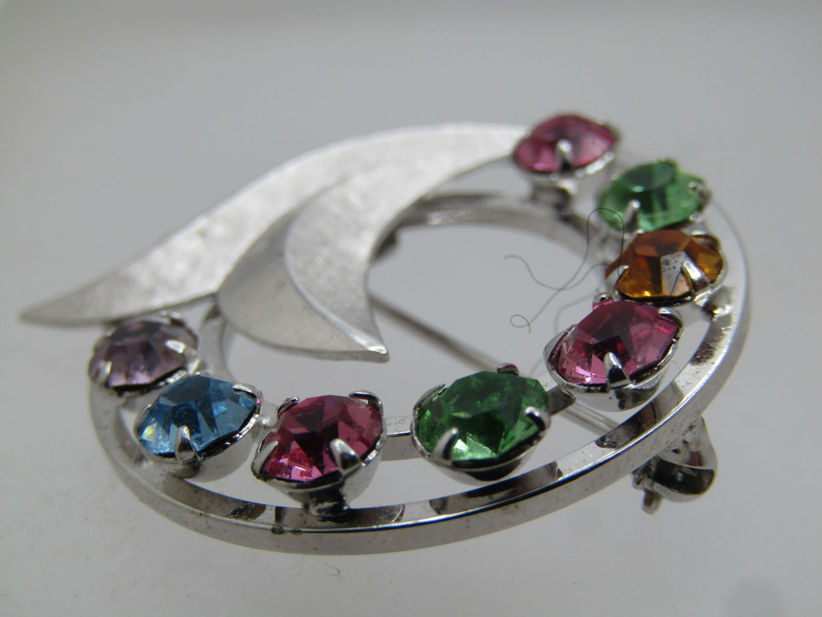 Vintage 12KT G.F. Rhinestone Brooch, Circle Leaf, Signed Catamore, 1960's-1970's - 5