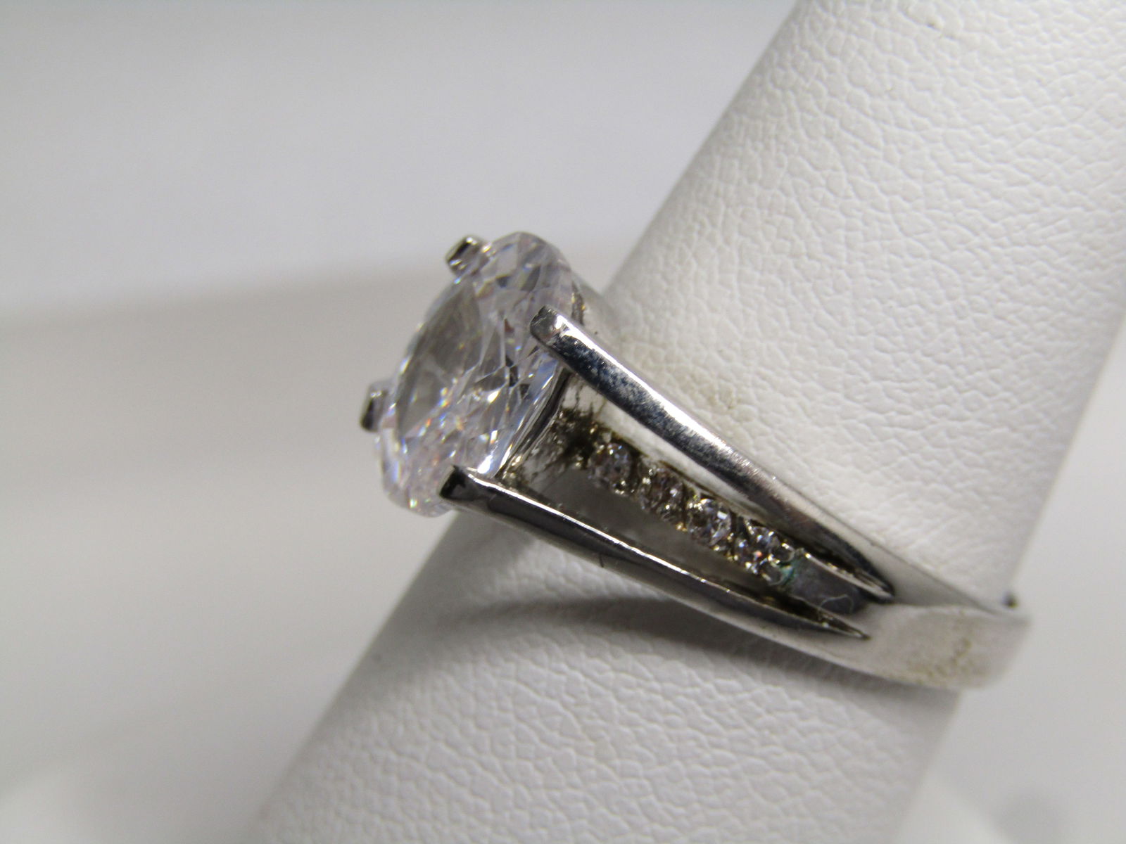 Vintage Amethyst Baguette Stepped Ring, Sz. 8, Avon, 1970's-1980's, Gold Plated - 3