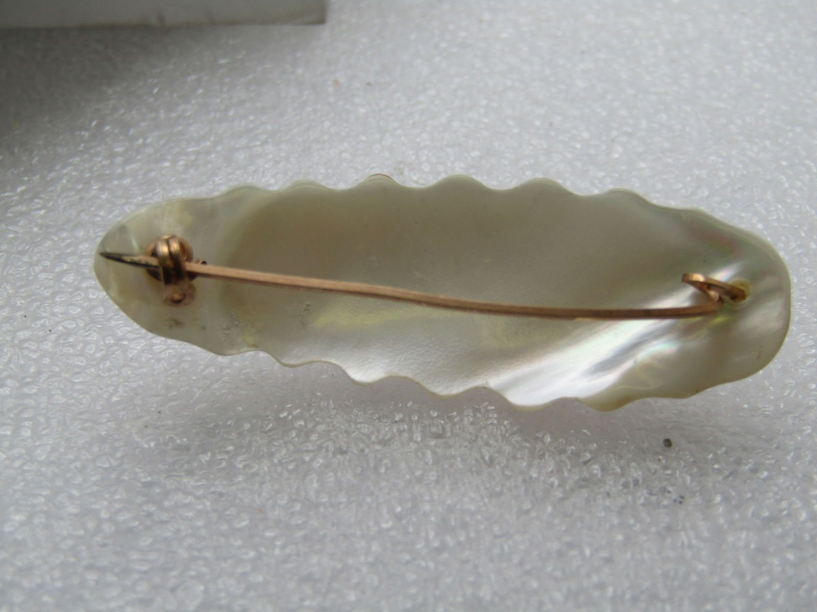 Vintage Carved MOP Mother Brooch, 1940's-1960's - 4