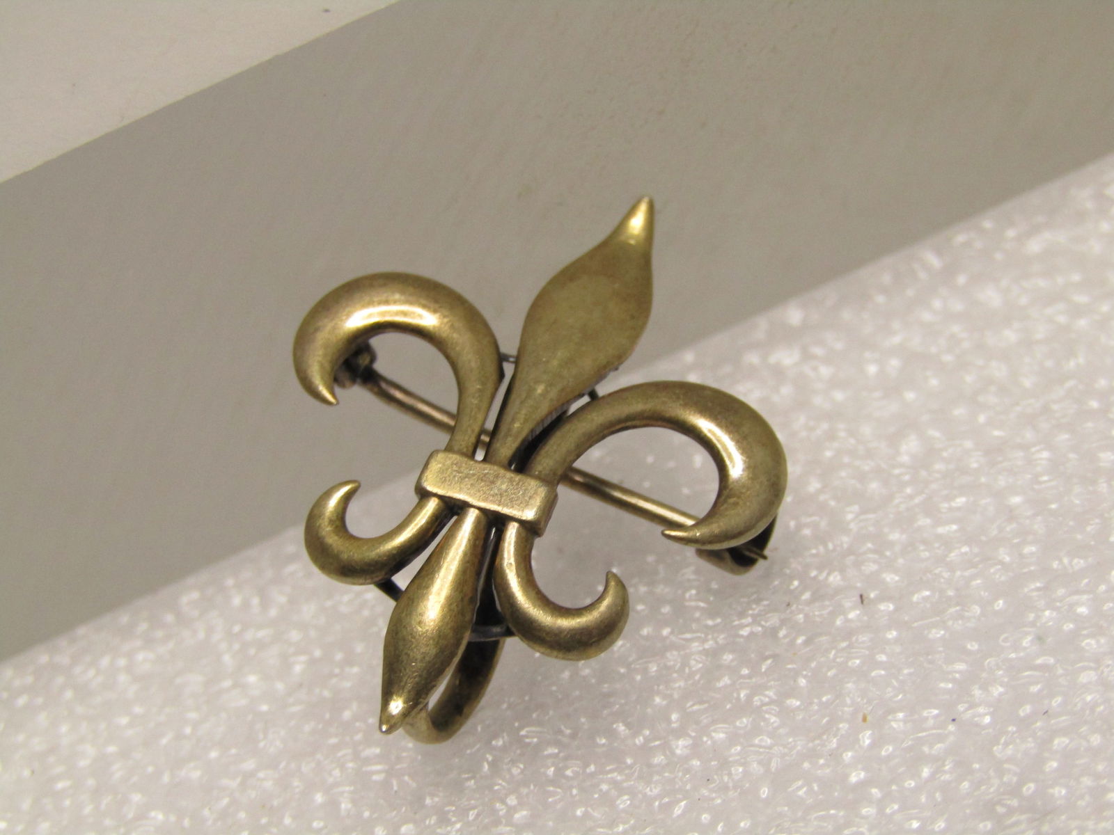 Vintage Sterling Vermeil Fleur-de-Lis Pocket Watch Brooch, C-Clasp, 1920's-1930's - 6