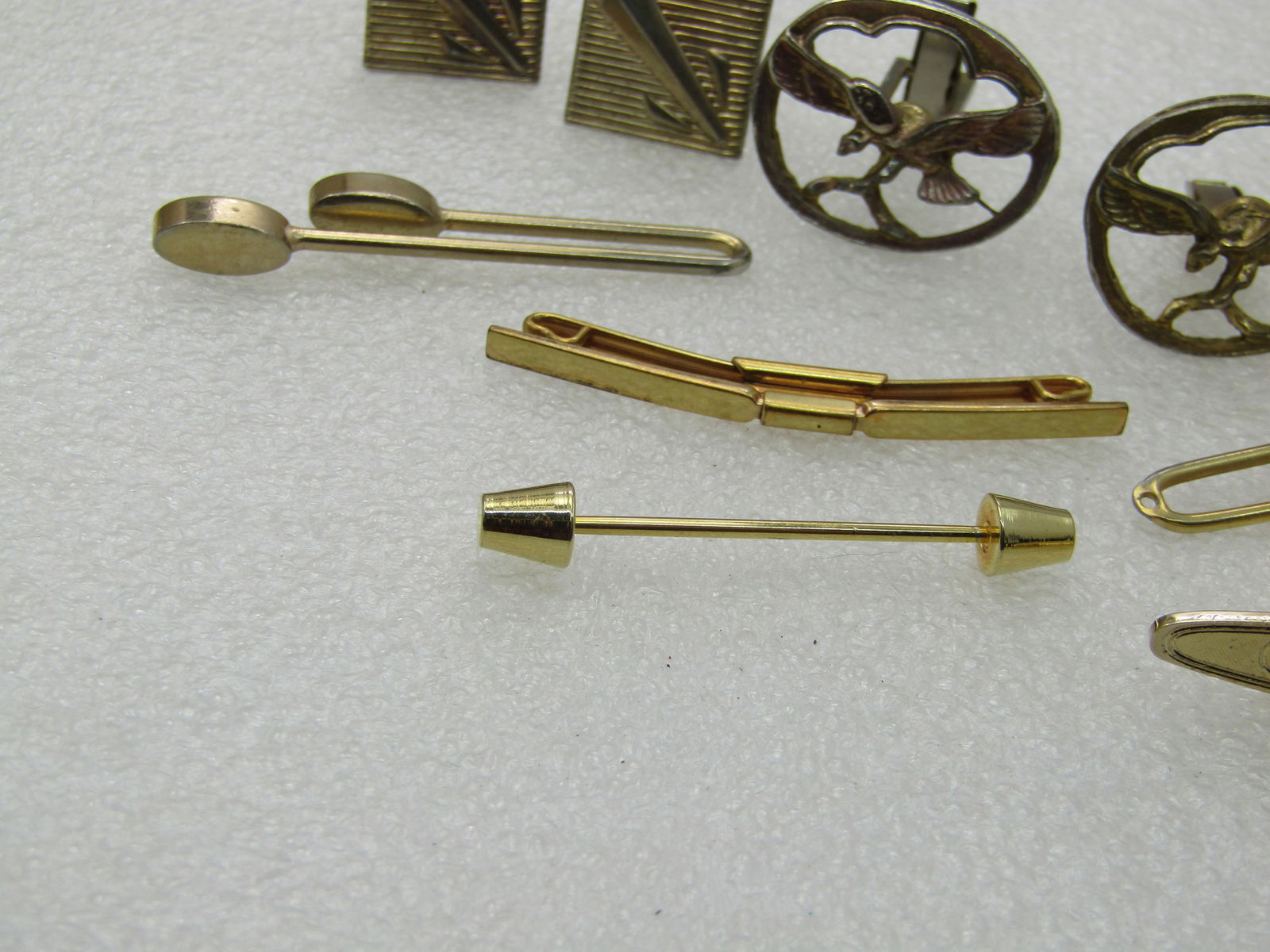 Vintage 7 Pc Cufflink, Tie Bar/Clasp Lot, Swank, 12kt G.F. & Gold Tone - 4