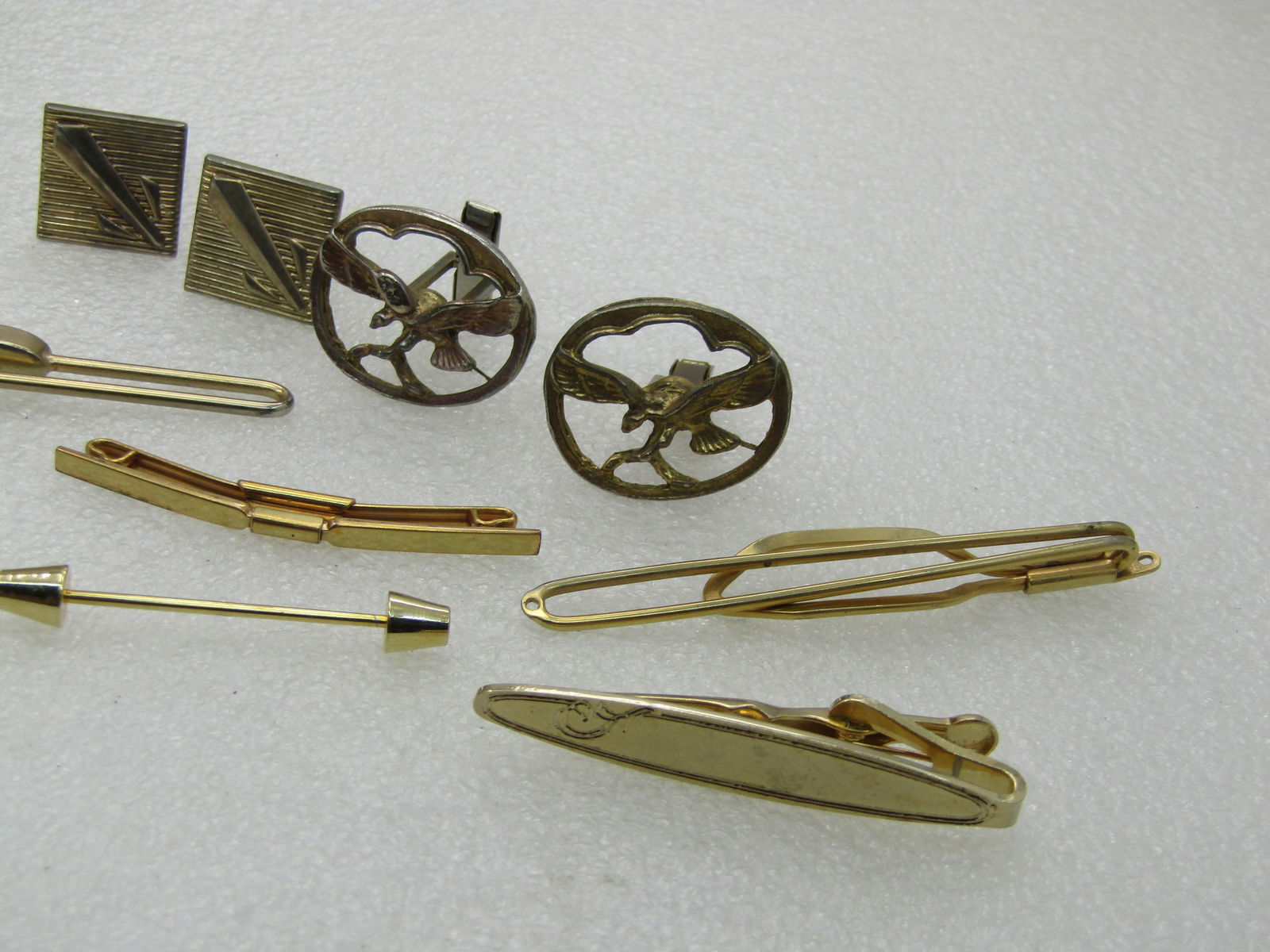 Vintage 7 Pc Cufflink, Tie Bar/Clasp Lot, Swank, 12kt G.F. & Gold Tone - 5