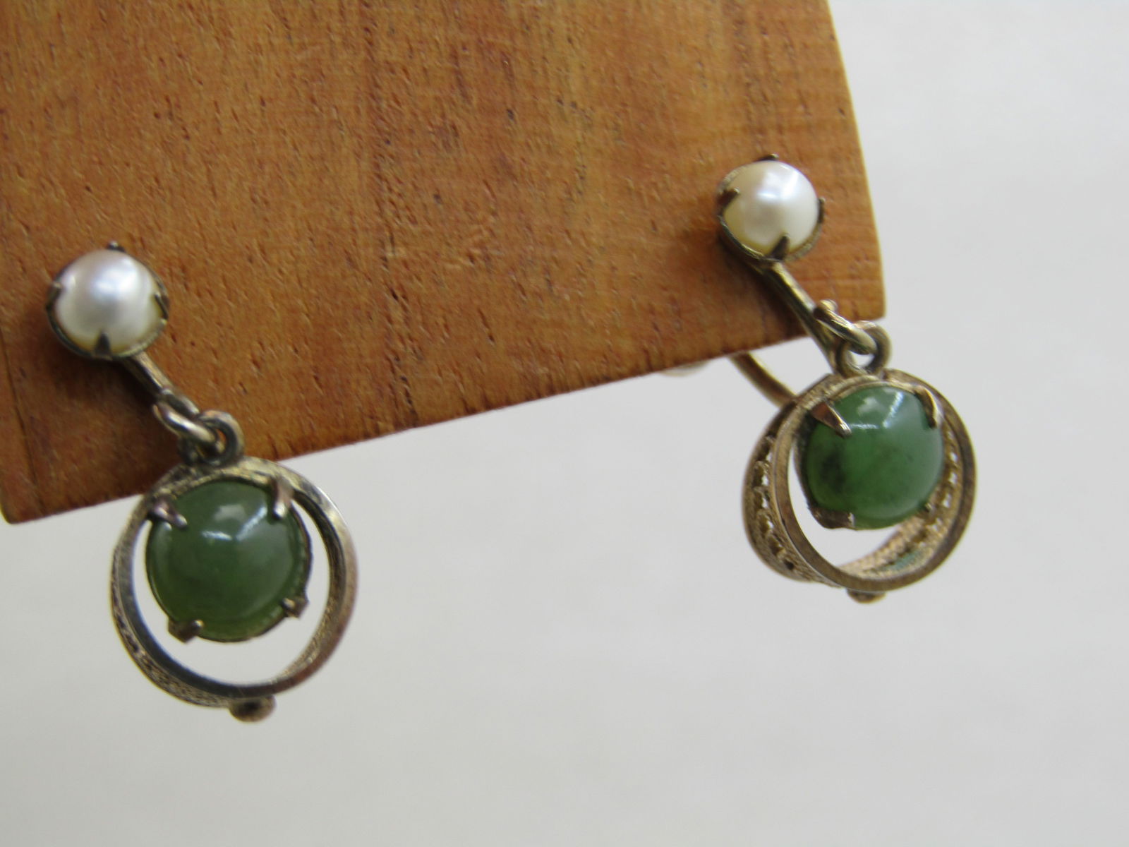 Vintage Sterling Vermeil Jadeite Pearl Earrings, Sorrento Signed, Screw Back , NL - 2