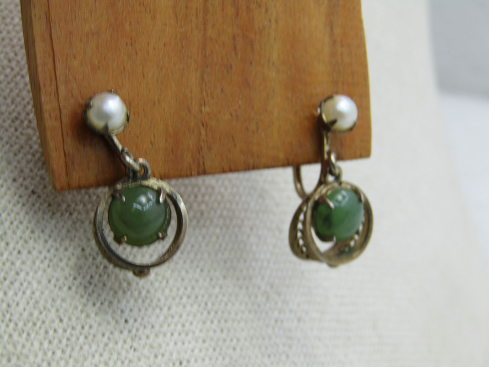 Vintage Sterling Vermeil Jadeite Pearl Earrings, Sorrento Signed, Screw Back , NL - 4