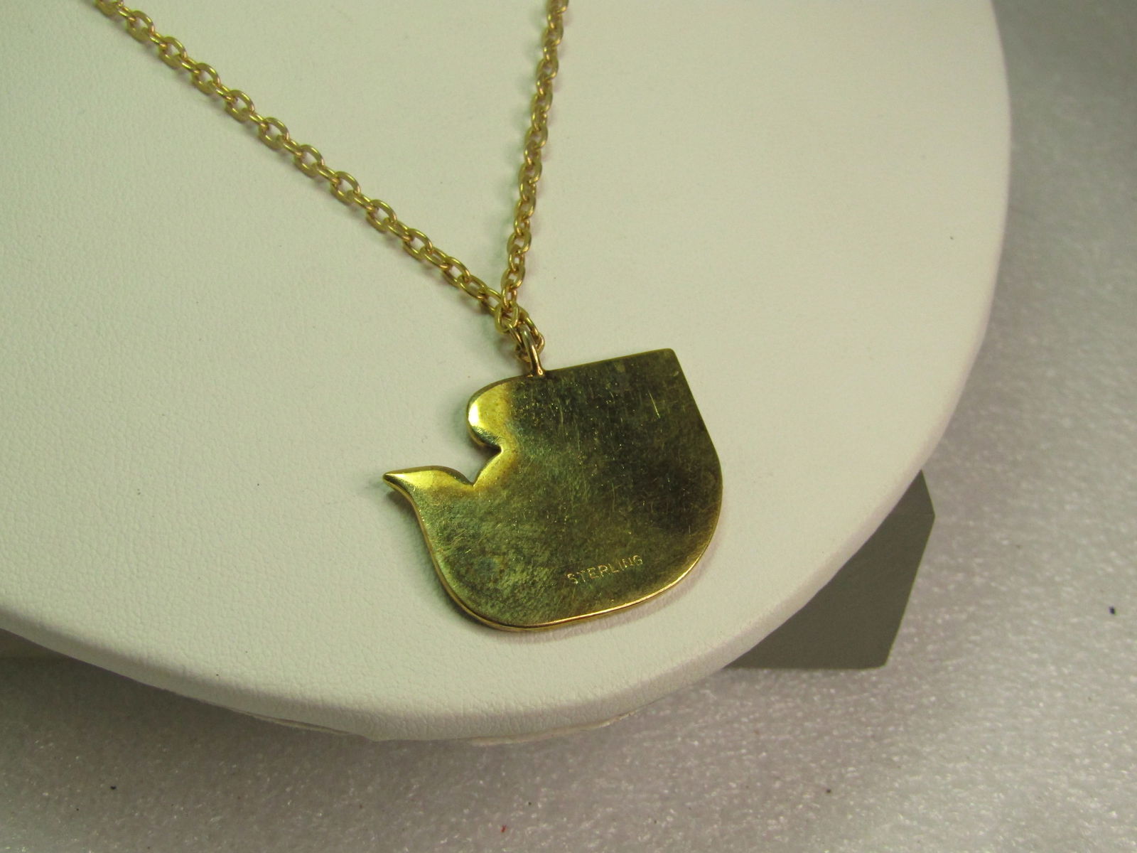 Vintage Sterling Vermeil 1975 U.N. Equality N.O.W. Women's Dove Necklace, 17" - 3