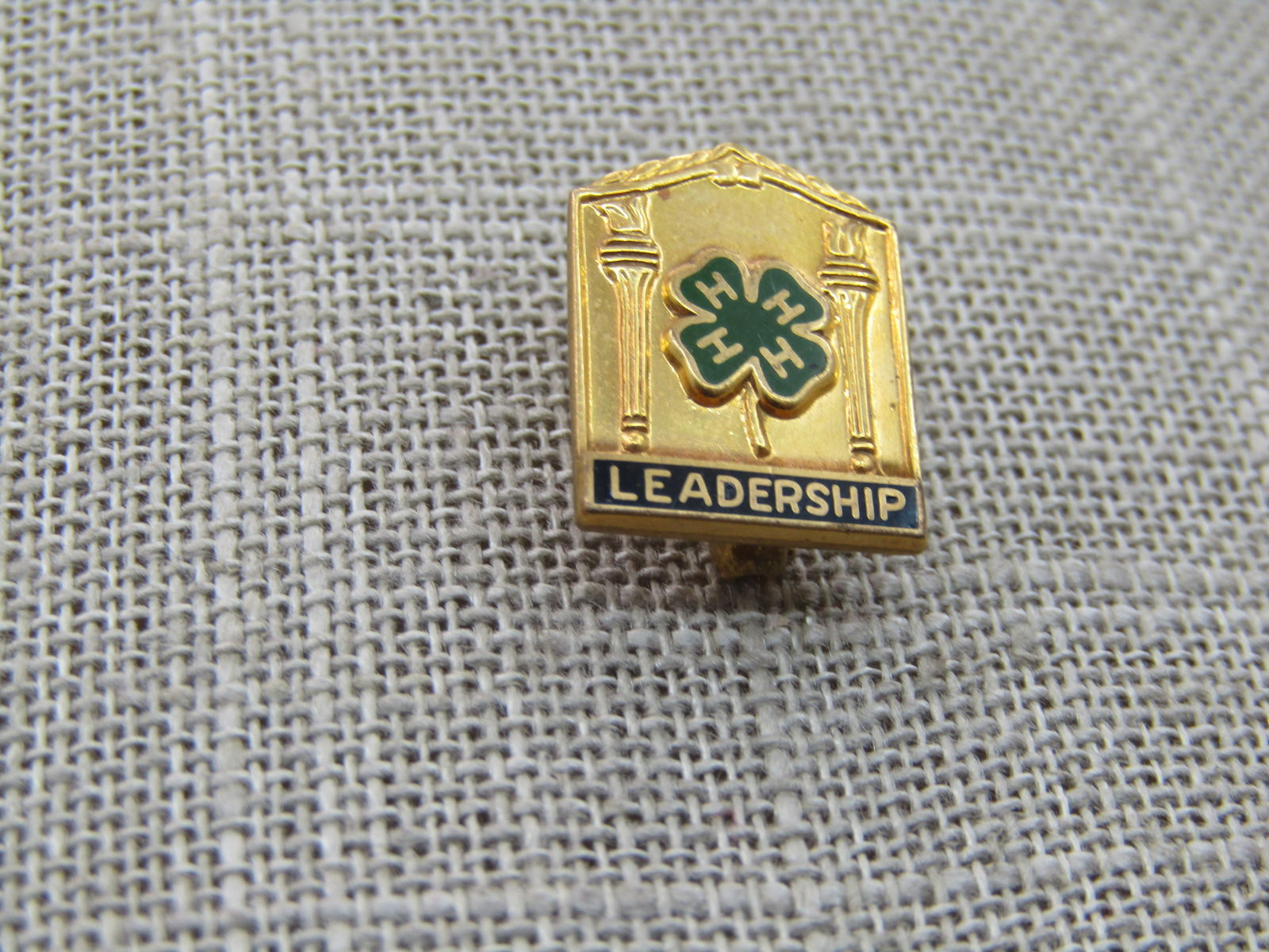 Vintage 4 H Leadership Brooch, Enameled, 1/20 10kt G.F. Sears Roebuck Award - 4