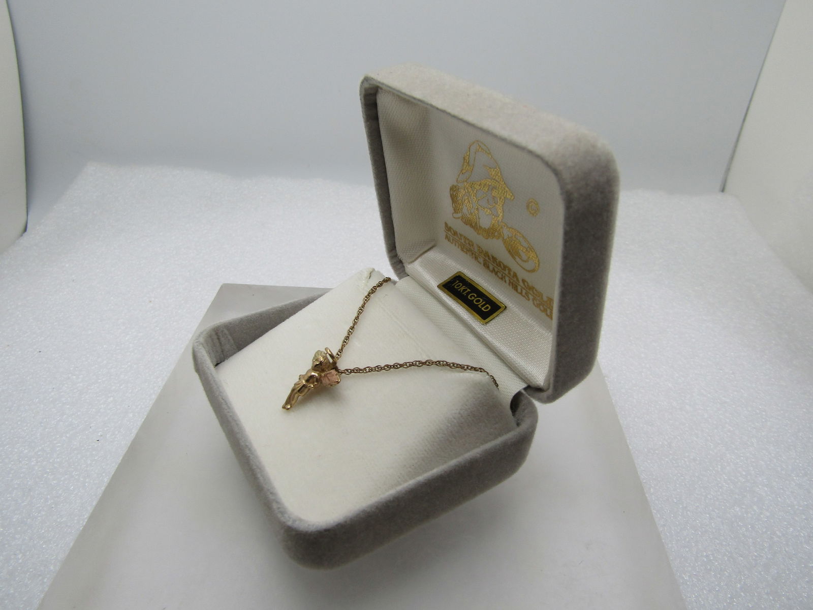 Vintage 10kt Gold Angel Pendant on 14kt G.F. Chain, 18", 1980's - 6