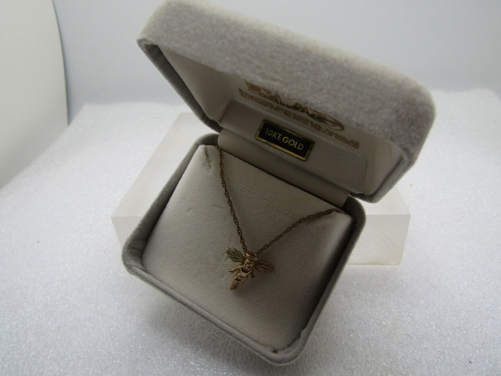 Vintage 10kt Gold Angel Pendant on 14kt G.F. Chain, 18", 1980's - 7