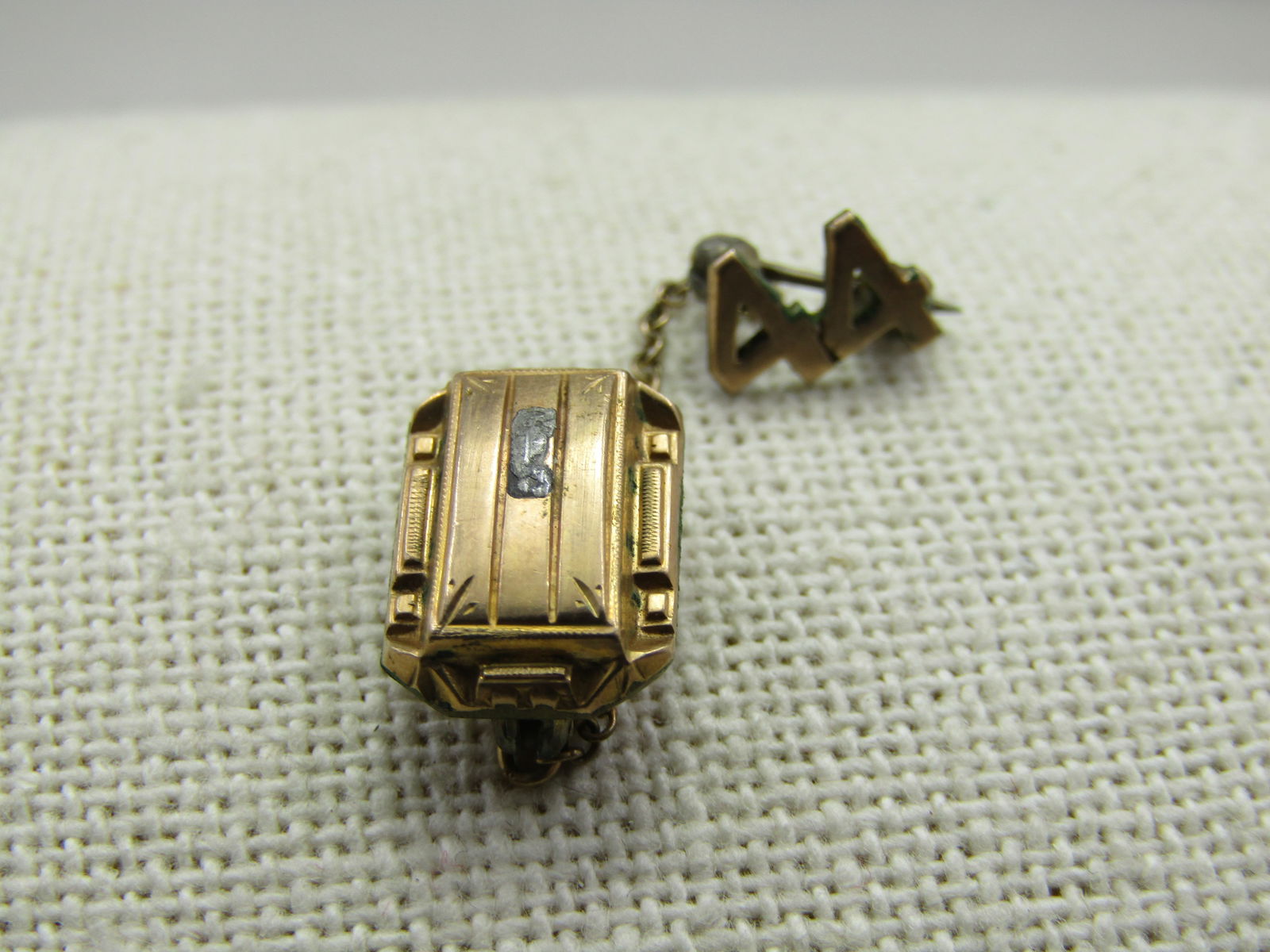 Vintage 10Kt G.F. Class Pin, 44 on Chain - 2