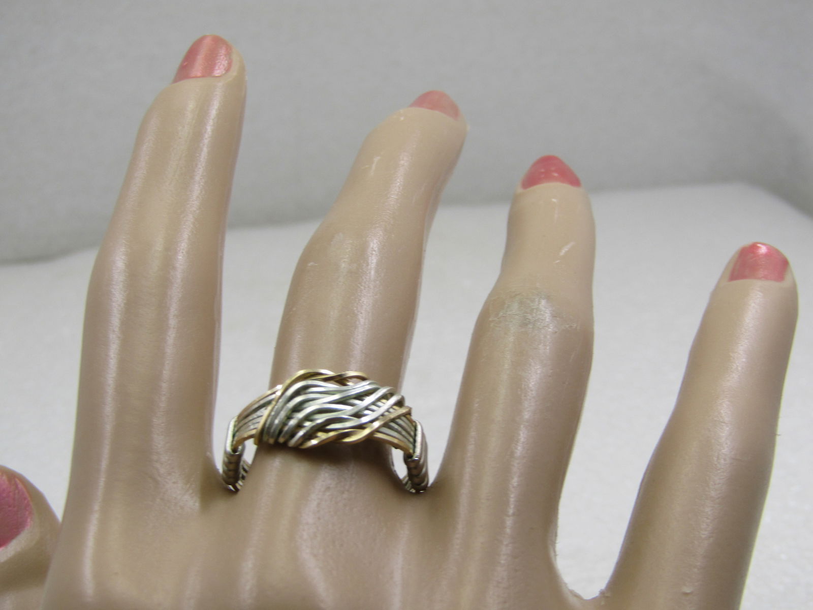 Vintage Stering & 10kt Gold Wrapped Ring, Sz. 7, Unisex. - 6