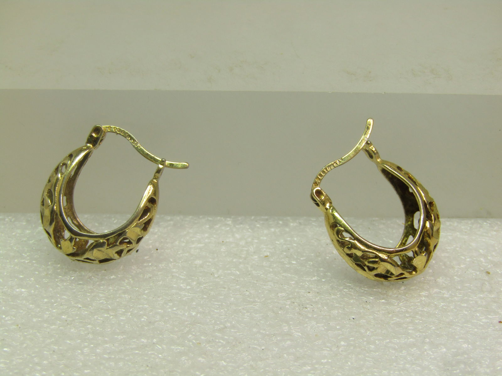 Sterling Vermeil Open Scrolled Hoop Earrings, Pierced, Turkey, 1980's. - 5