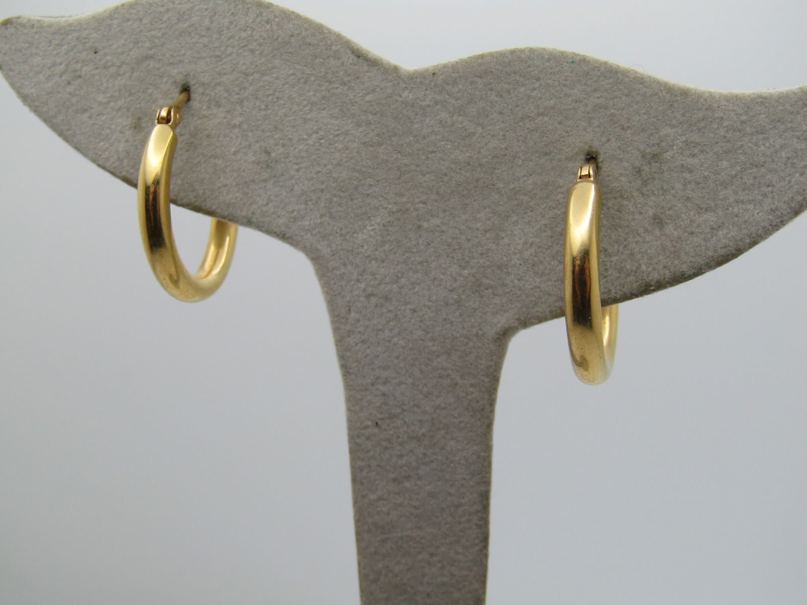 Vintage Sterling Vermeil Hoop Earrings, Pierced, 7/8", 1980's-1990's. Signed TGGC - 3
