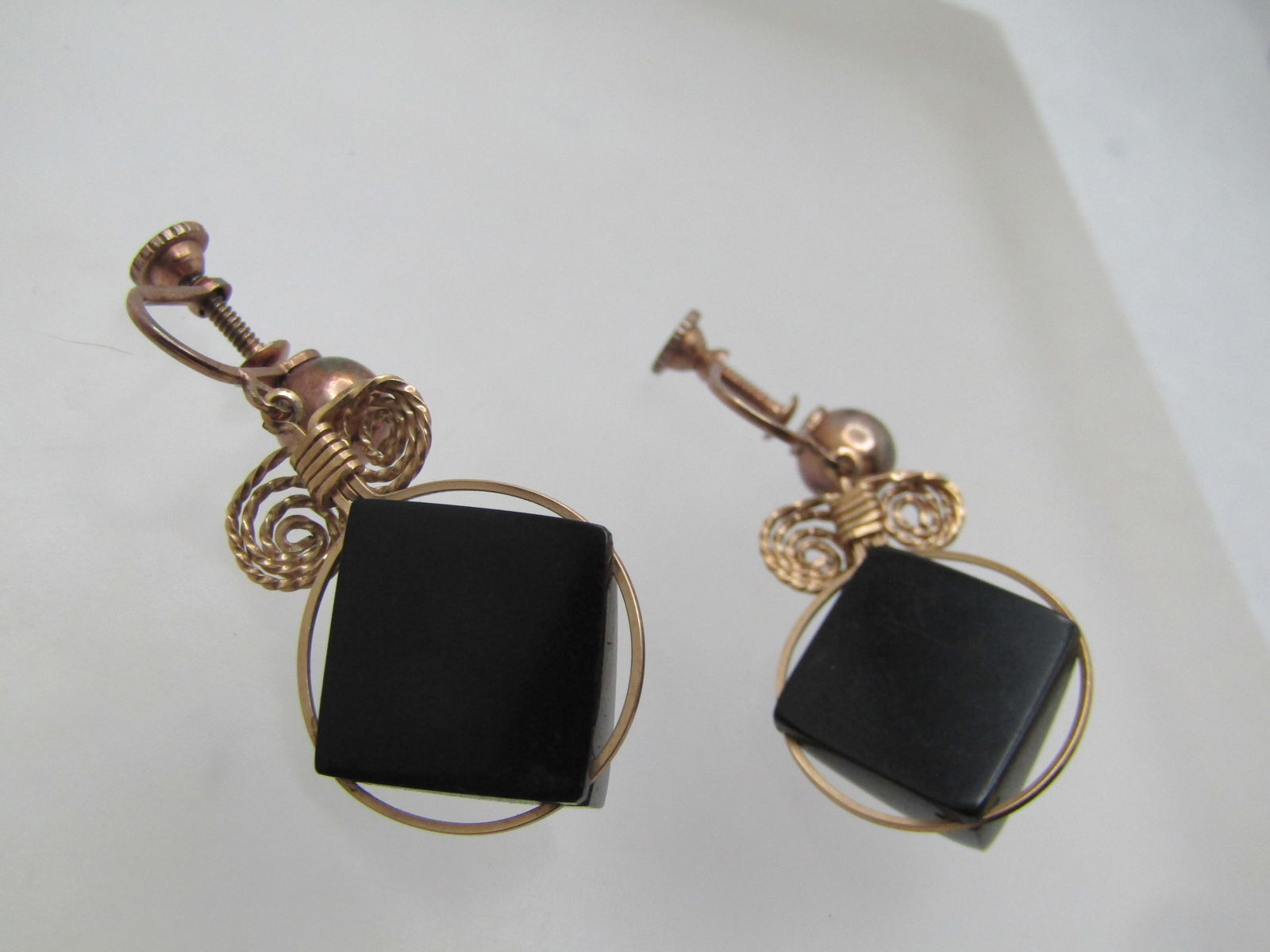 Vintage 10kt G.F. Cameo Earrings, Screwback Drop, 1960's - 6