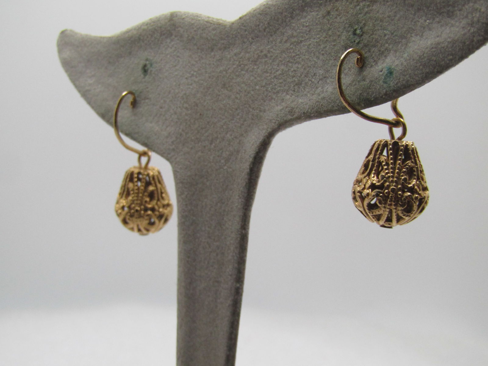 Vintage Filigree Drop Bead Earrings, Screwback, 10kt G.F., 1950's -1960's - 3