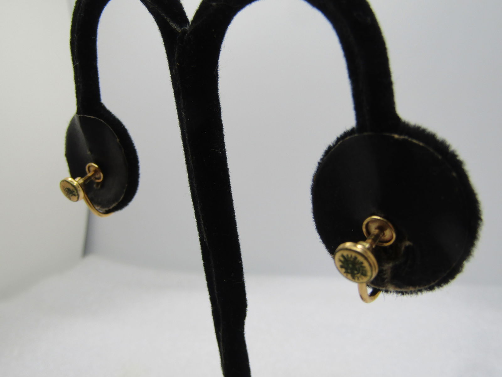 Vintage 12kt G.F. Pink Stone Earrings, Screwback, 1960's - 4