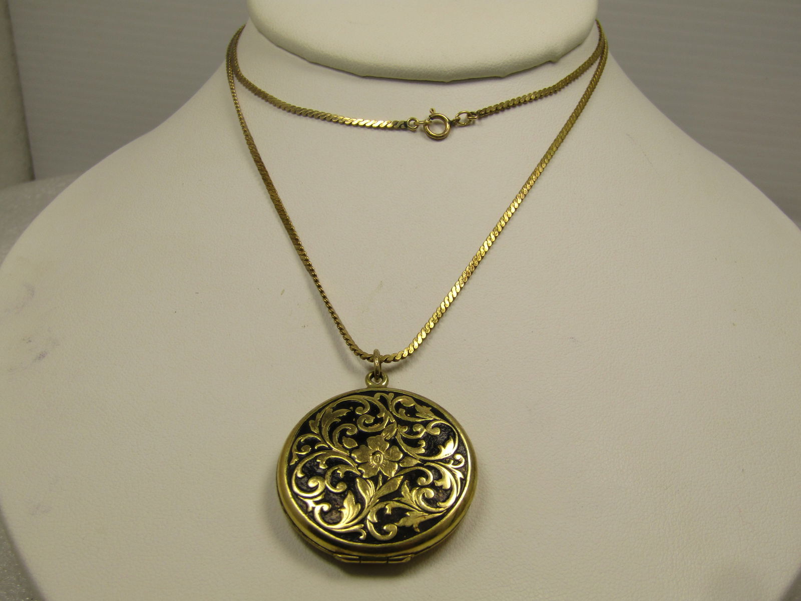 Vintage 14kt G.F. Floral Locket Necklace, 24". Signed JMI, 1950's-1960's - 2