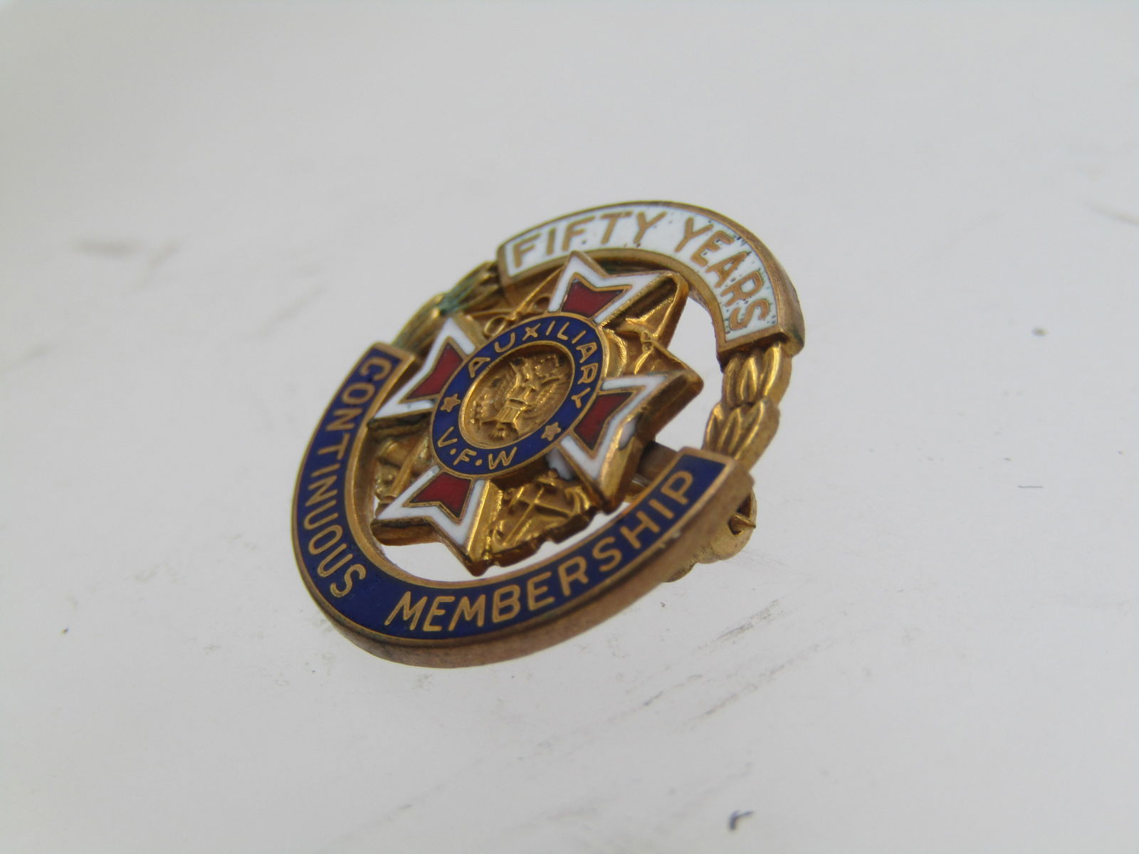 Vintage Enameled VFW Auxillary Membership Brooch, 50 Years, 1960s-1970's. - 2