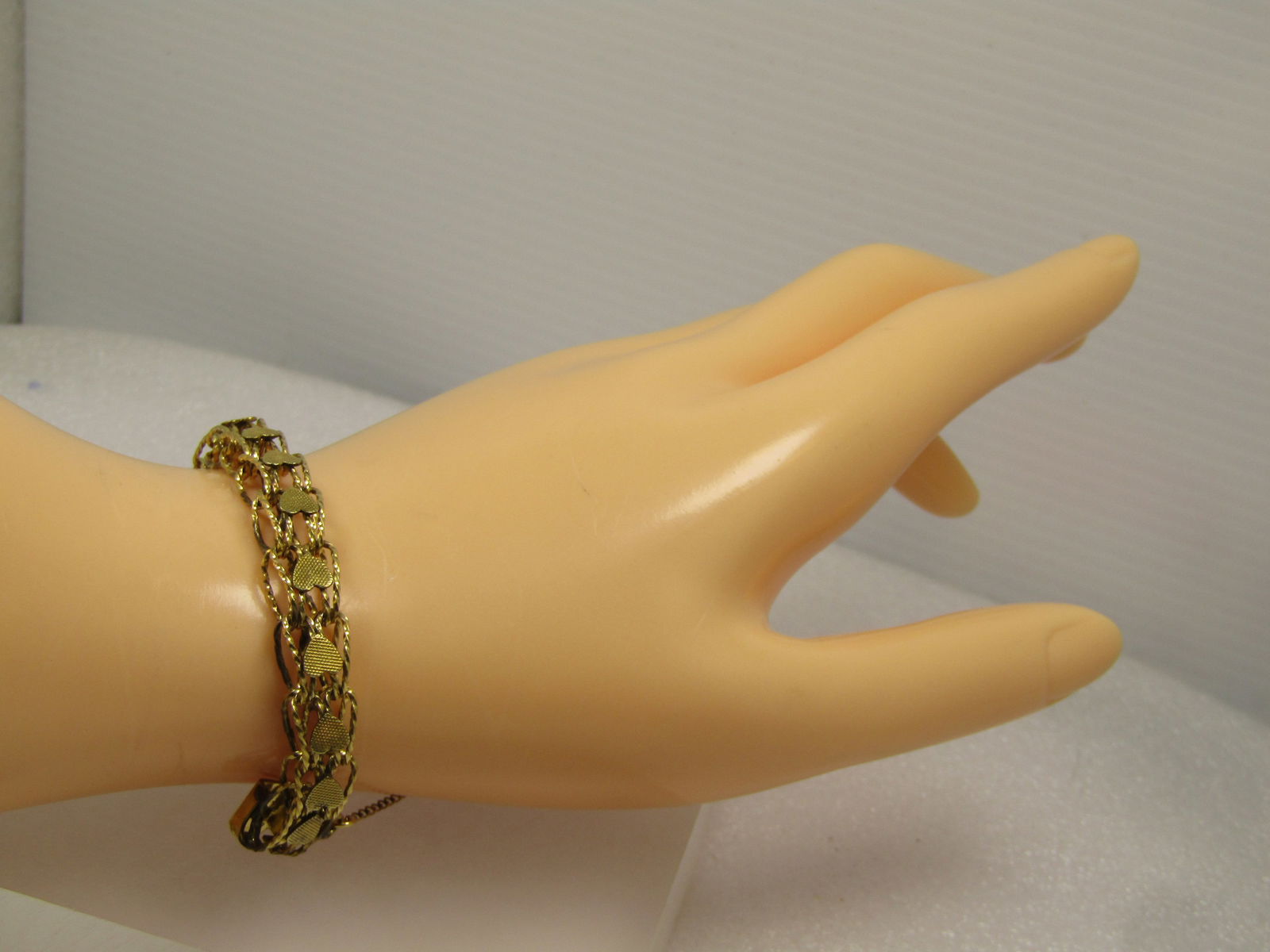 Vintage 12kt G.F. Heart Link Bracelet, 7.5", 8mm wide, 1960's-1970's - 5