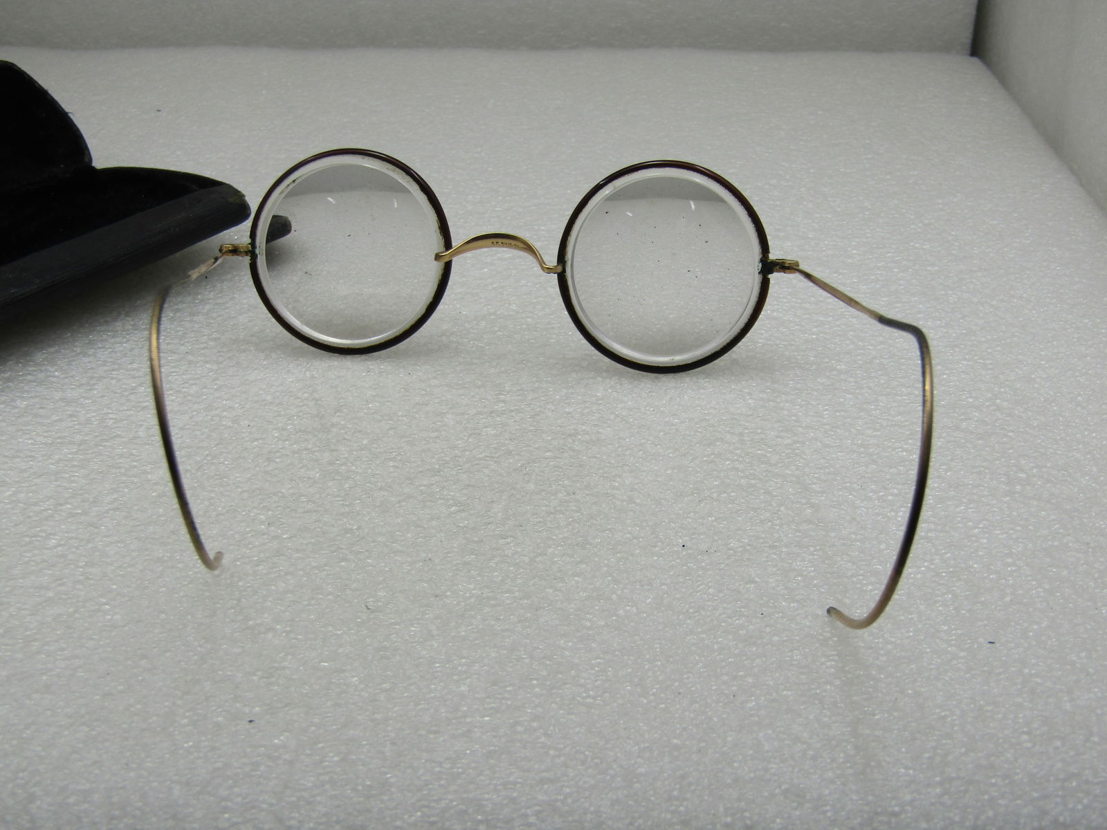 Vintage G.F. Shur-On Eye Glasses in Case, Very Thick, 4.5" - 7