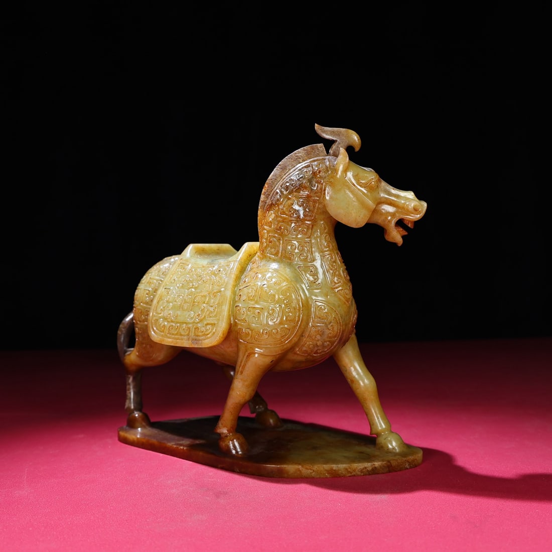 Chinese Qing Dynasty Hetian Jade Horse Statue - 4