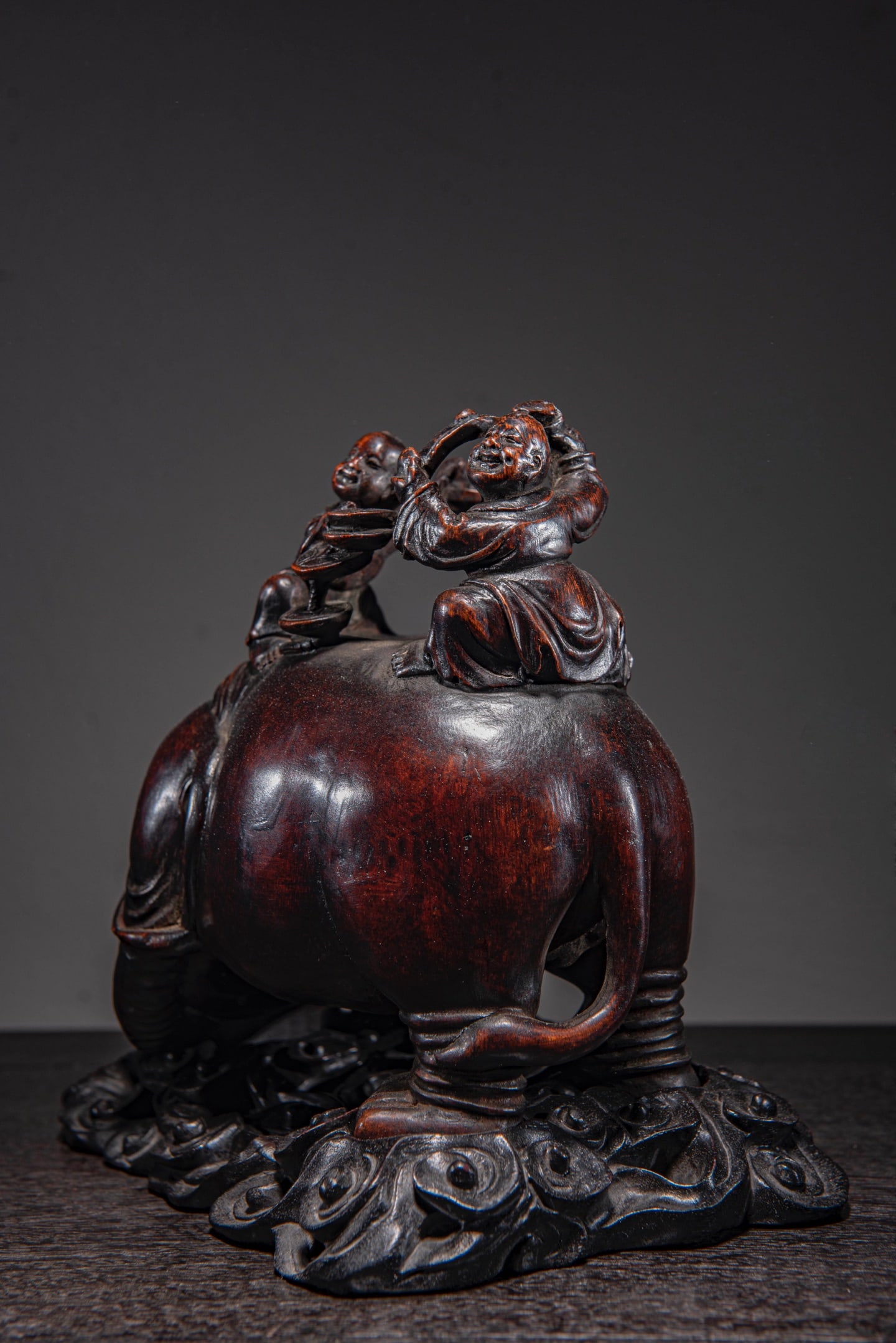 Old Chinese Bamboo Carved Elephant & Kid Statue - 5