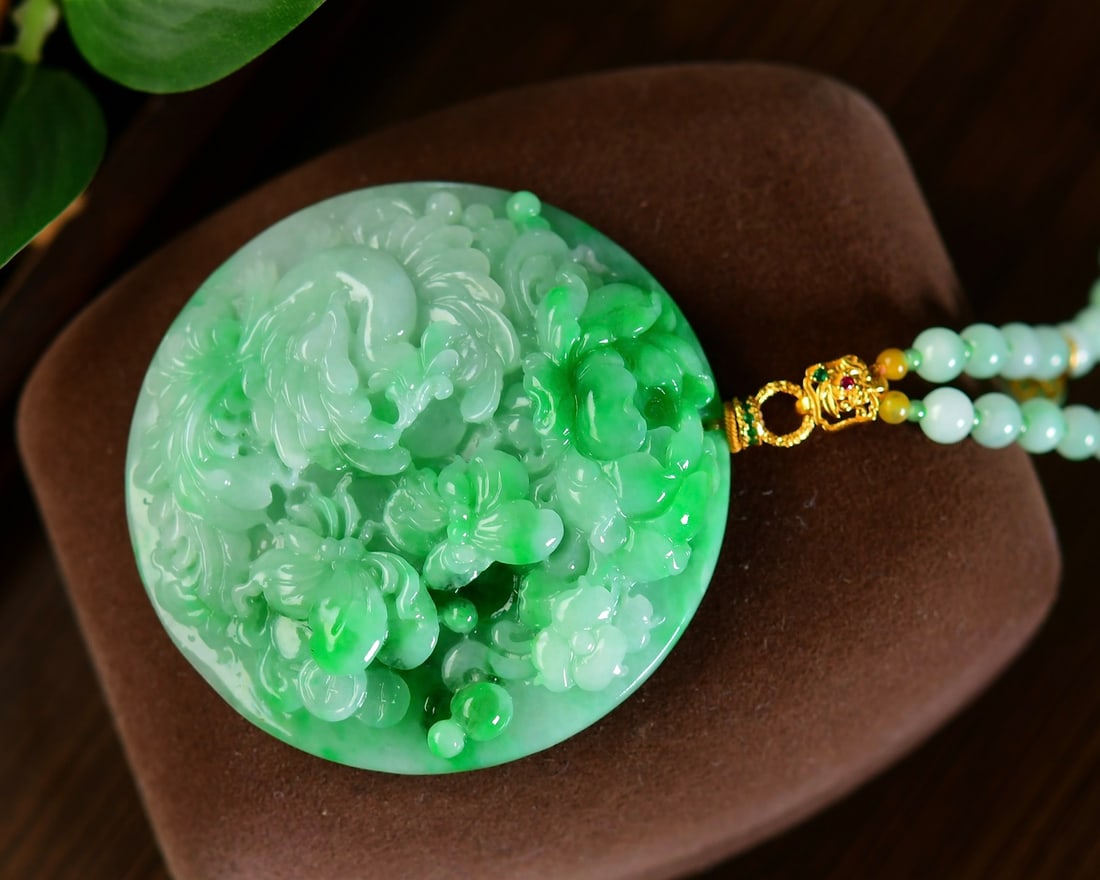 Hand-carved Natural Green Jadeite Phoenix,Butterfly,Flower Pendant with Certificate - 3