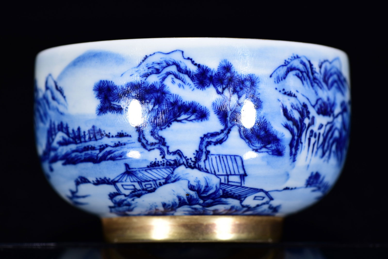 Chinese Gilt Gold Blue and White Porcelain Cup - 5