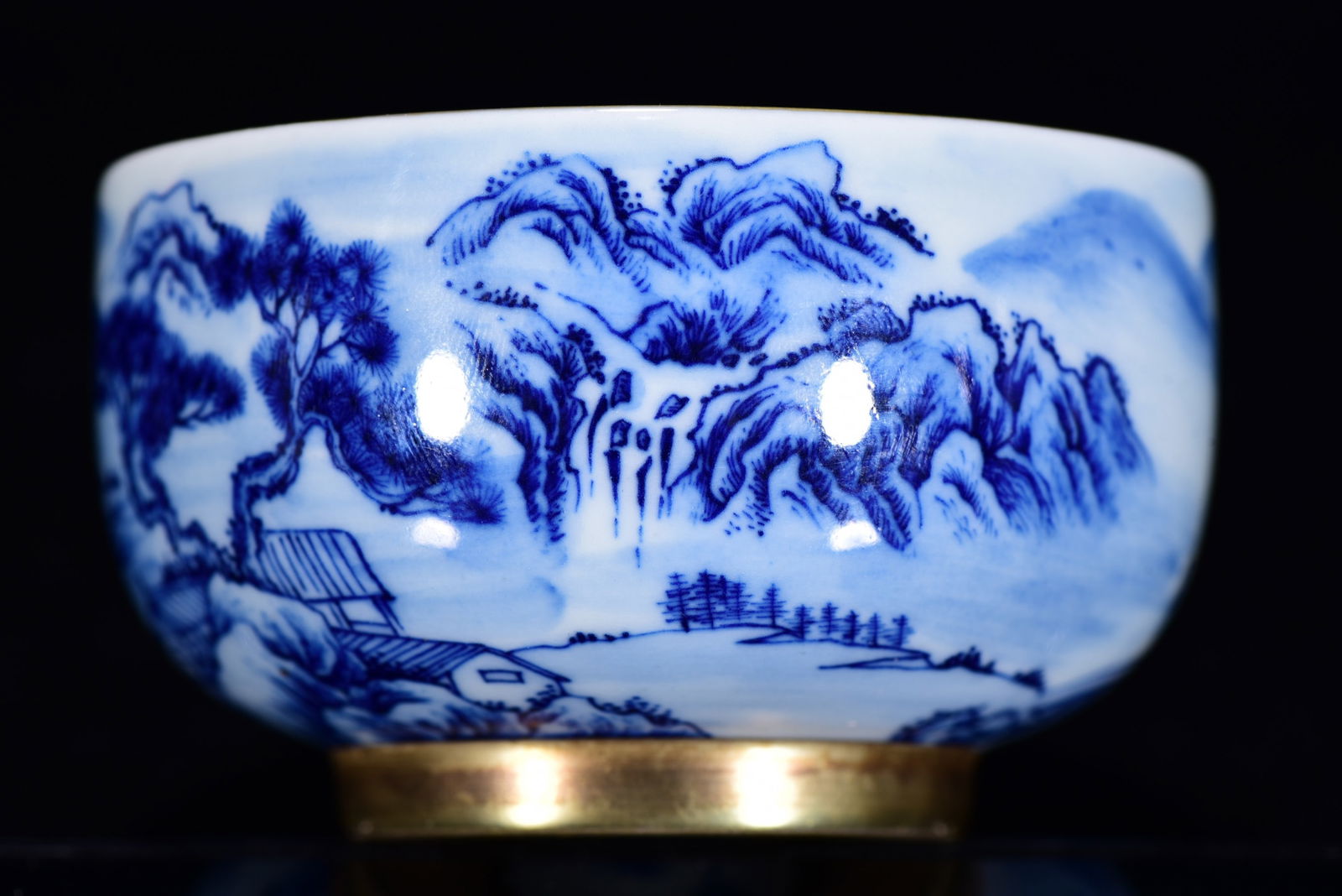 Chinese Gilt Gold Blue and White Porcelain Cup - 7