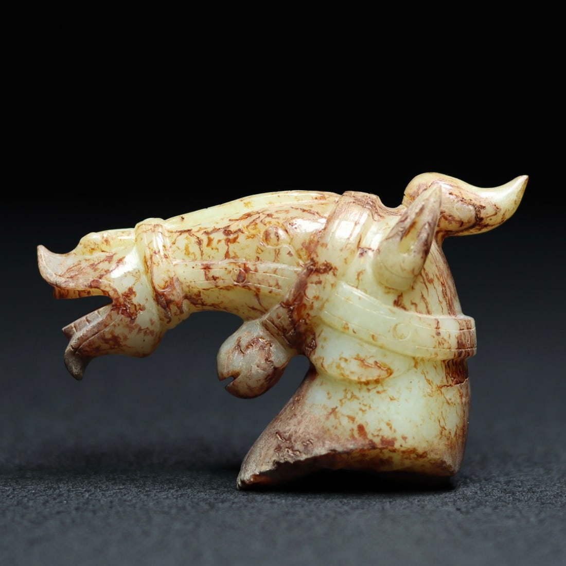 Old Chinese Hetian Jade Horse Head Statue (1 of 9)