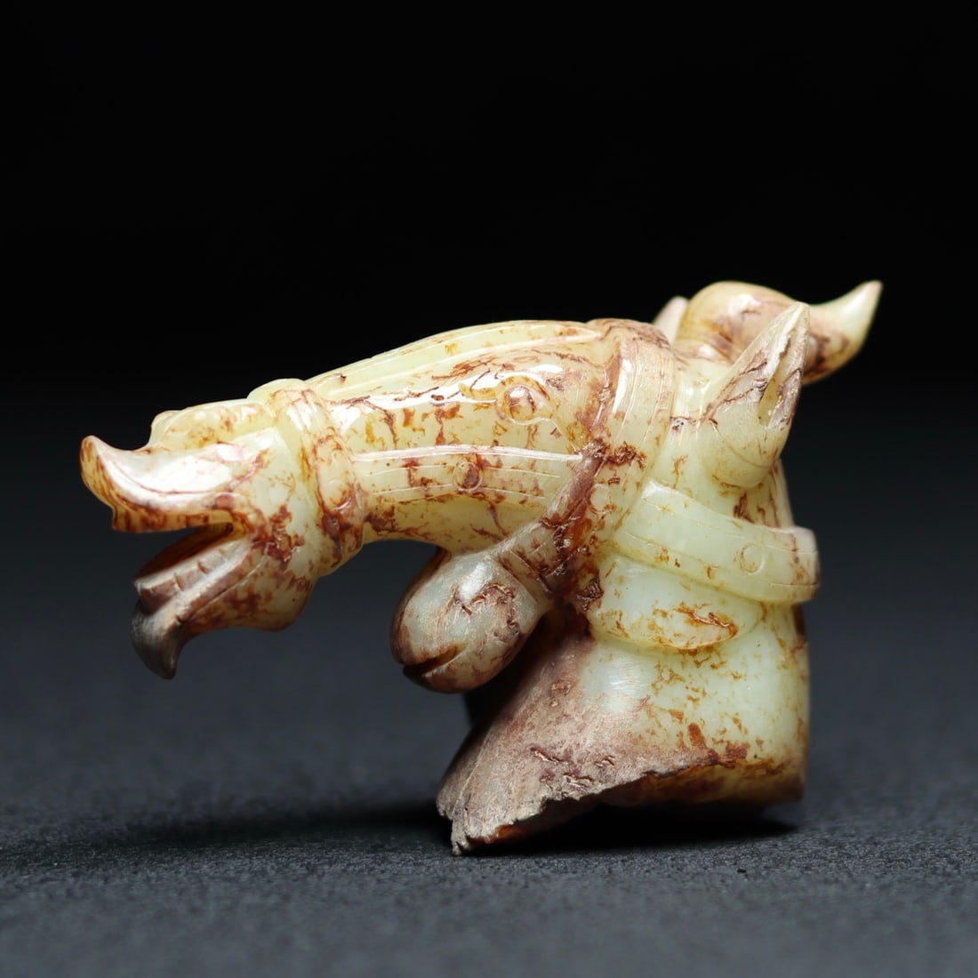 Old Chinese Hetian Jade Horse Head Statue - 3