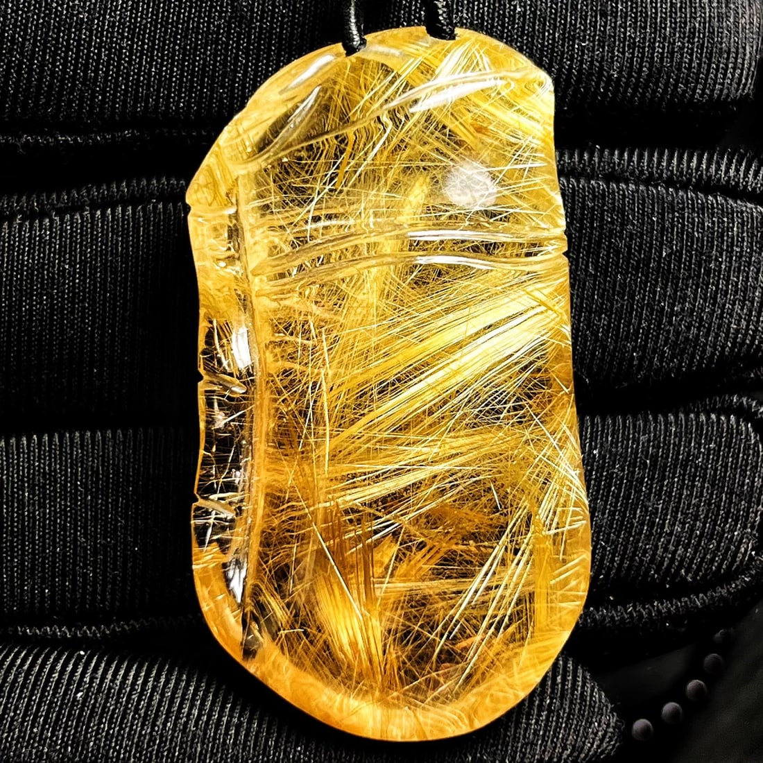 Natural Rutilated Quartz Bamboo Pendant with Certificate: Title: Natural Rutilated Quartz Bamboo Pendant with Certificate Origin: Chinese Date/Period: After2020 Materials: Rutilated Quartz Dimensions: 47x25x14(mm) 1.85x0.98x0.55(inches) Weight 0.07