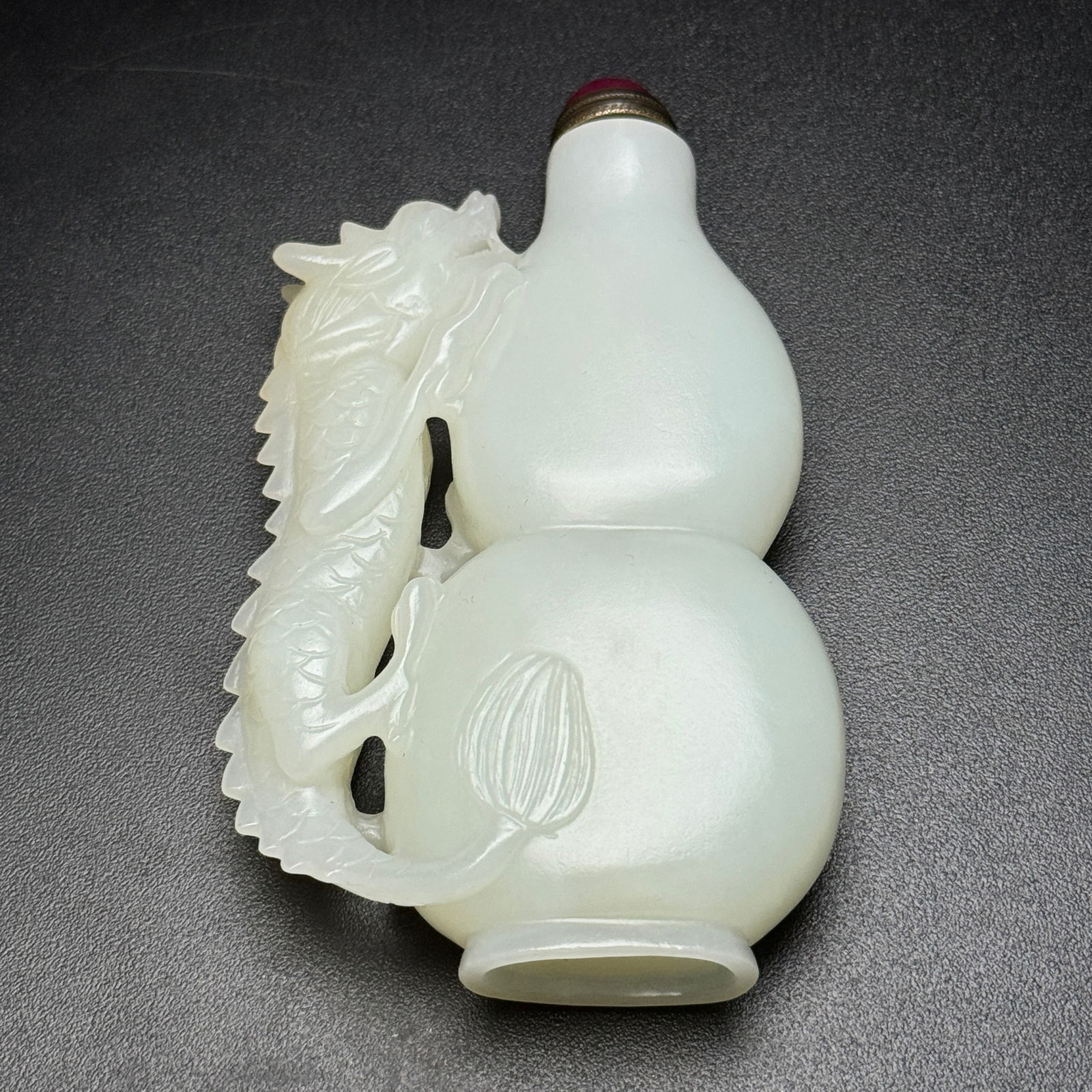 Chinese Hetian Jade Dragon Gourd Snuff Bottle - 7