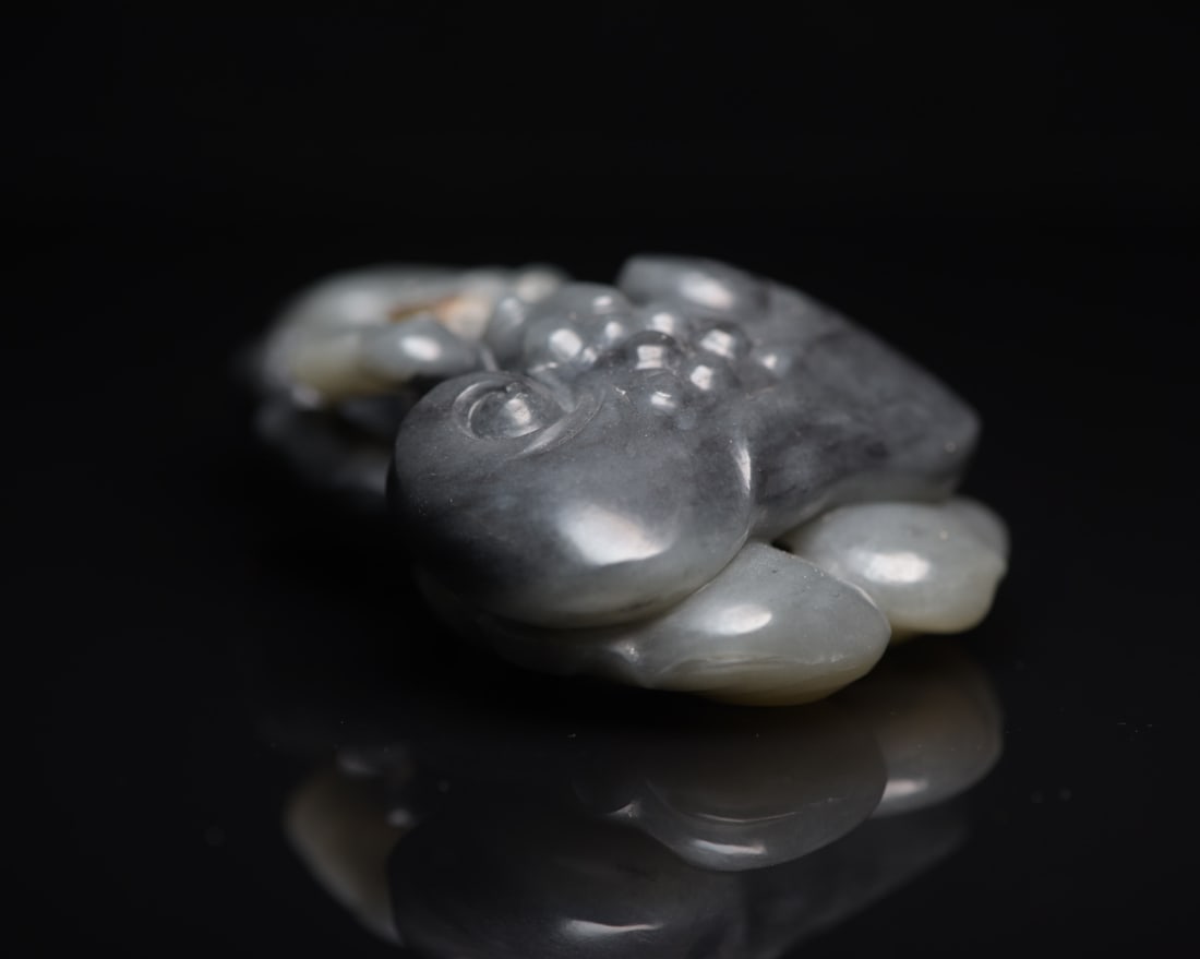 Hand Carved Chinese Hetian Jade Ruyi Statue - 5